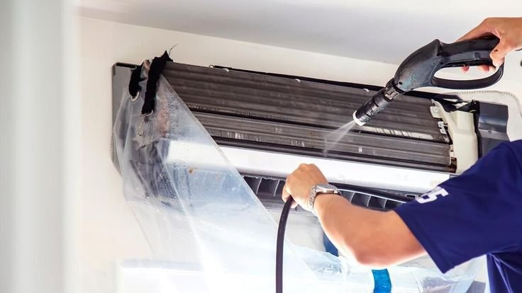 Manutenção de ar-condicionado split pela RMT